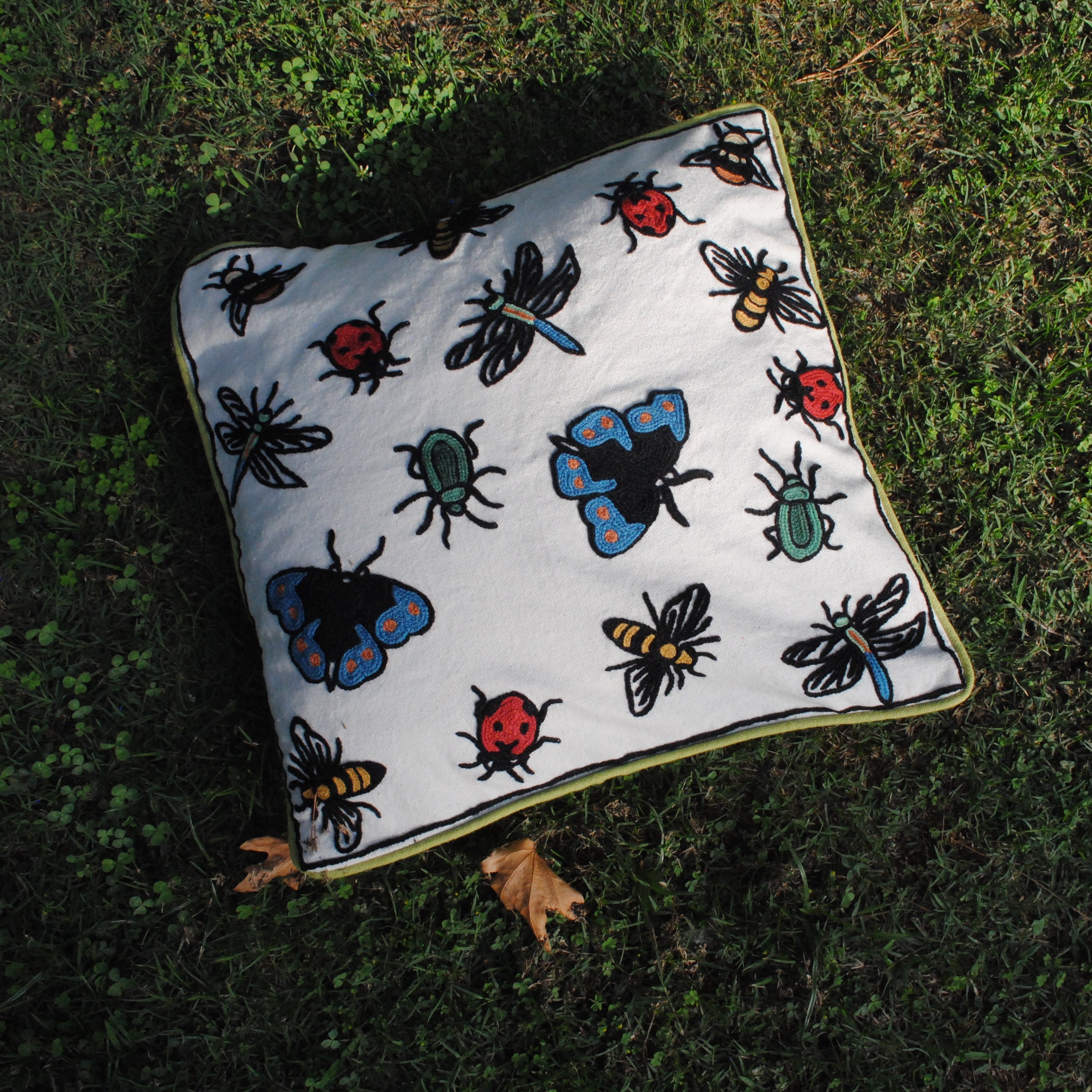 Kyem Hand Embroidered Cushion Cover