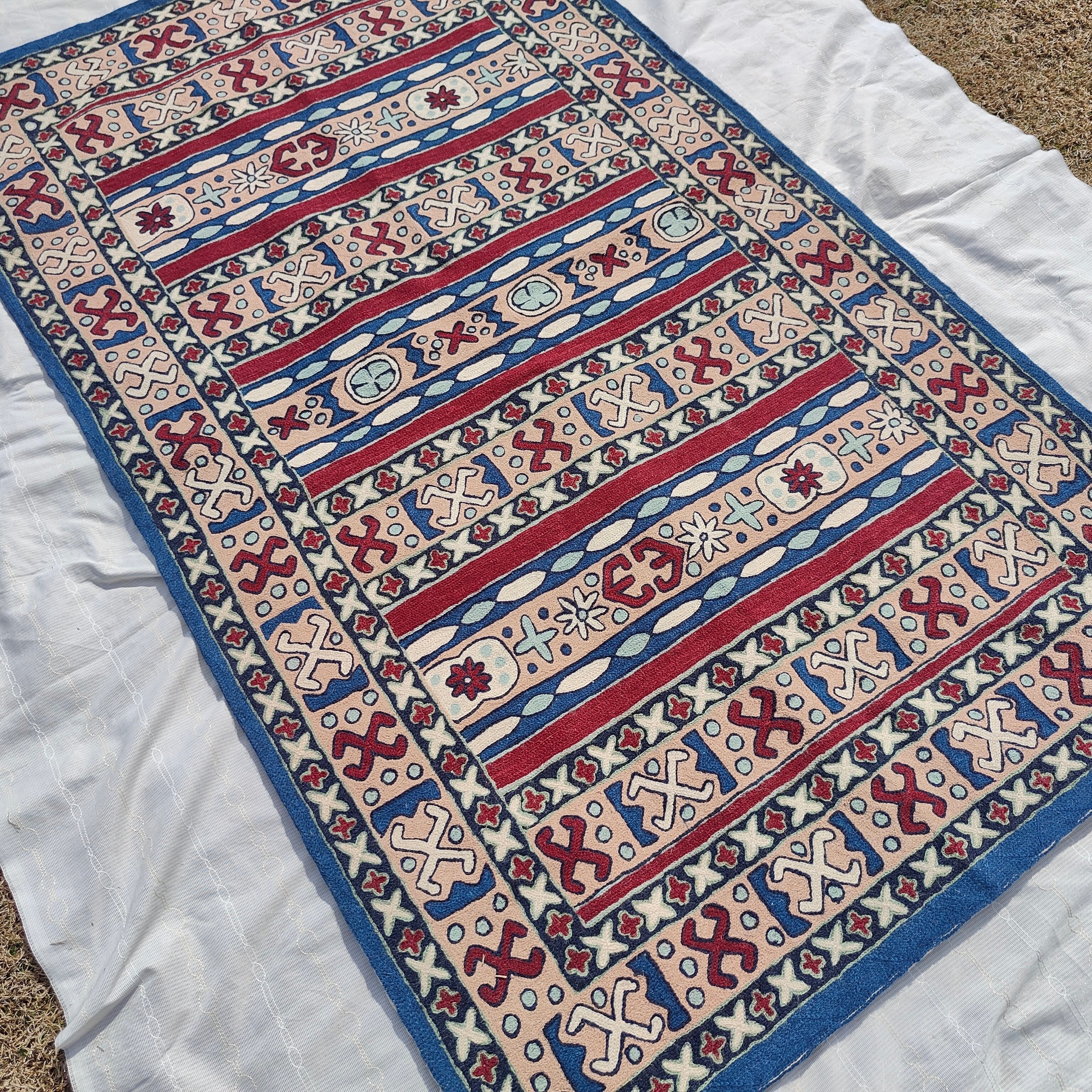 Sonth Chain Stitch-Rug-9/15 feet